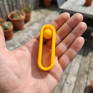 Fidget boule en piste