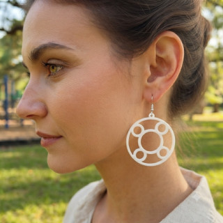 Boucle d'oreille raffinée